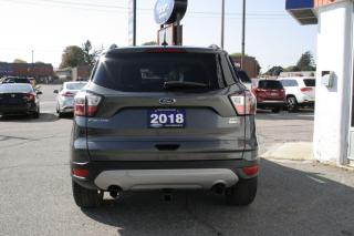 2018 Ford Escape SEL 4WD/LEATHER/NAV/PRICED -QUICK SALE ! - Photo #9