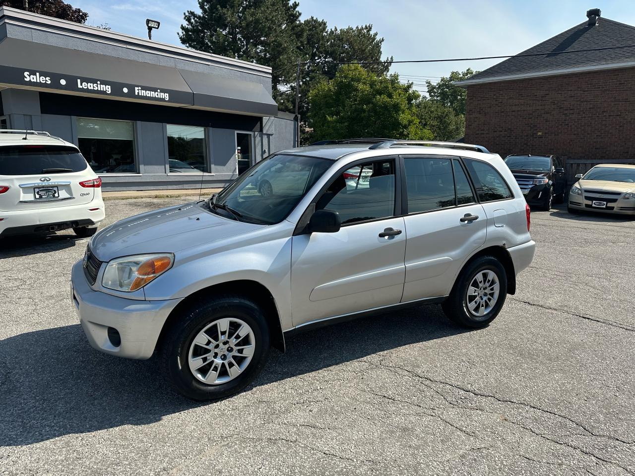 Used 2005 Toyota RAV4 4DR AUTO 4WD for sale in Mississauga, ON