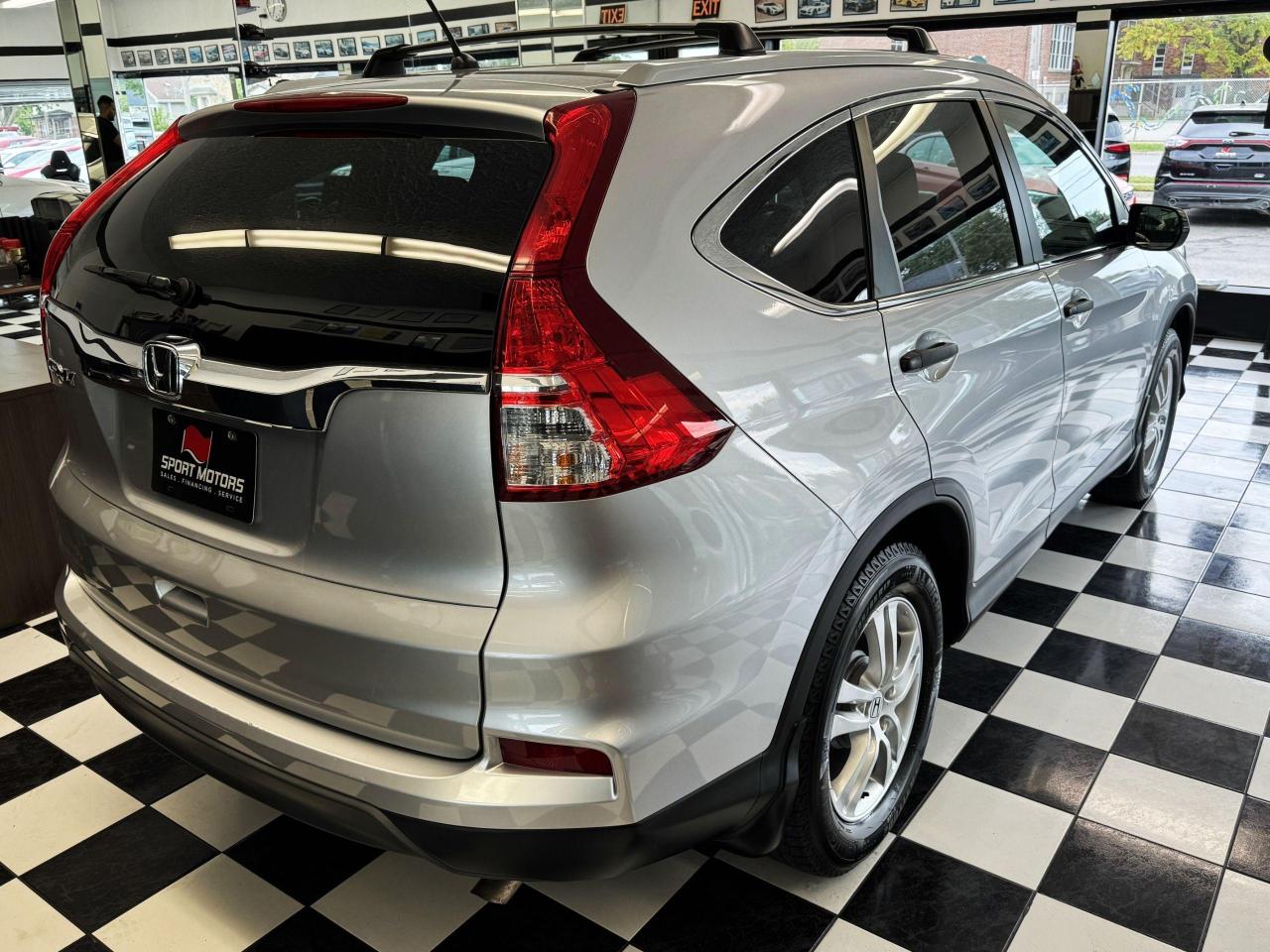 2016 Honda CR-V LX+New Brakes+Camera+Heated Seats+CLEAN CARFAX - Photo #4