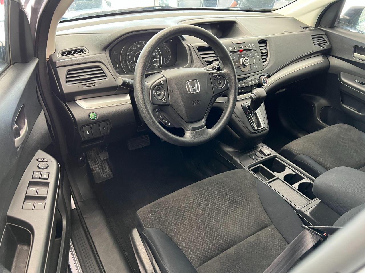 2016 Honda CR-V LX+New Brakes+Camera+Heated Seats+CLEAN CARFAX - Photo #15