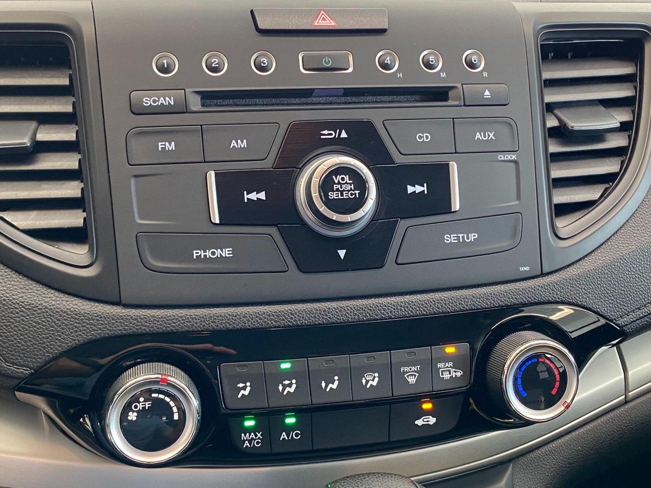 2016 Honda CR-V LX+New Brakes+Camera+Heated Seats+CLEAN CARFAX - Photo #30