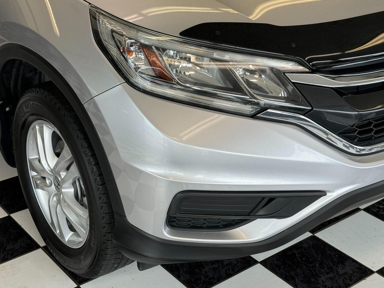2016 Honda CR-V LX+New Brakes+Camera+Heated Seats+CLEAN CARFAX Photo98