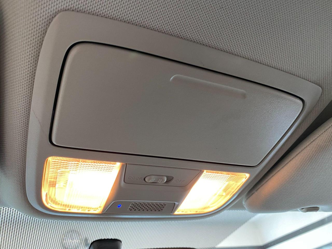 2016 Honda CR-V LX+New Brakes+Camera+Heated Seats+CLEAN CARFAX - Photo #42