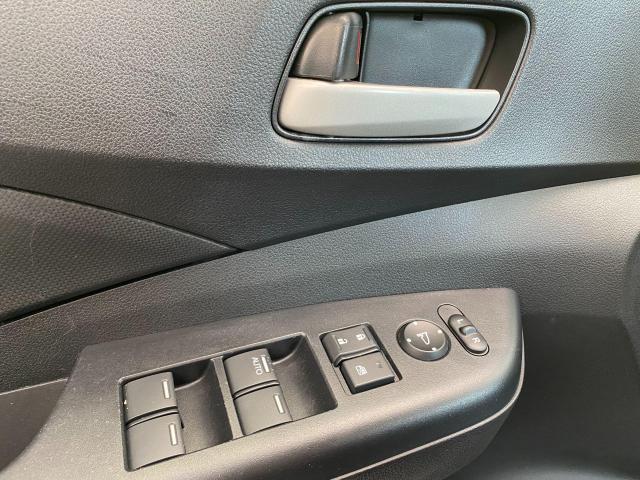 2016 Honda CR-V LX+New Brakes+Camera+Heated Seats+CLEAN CARFAX Photo49