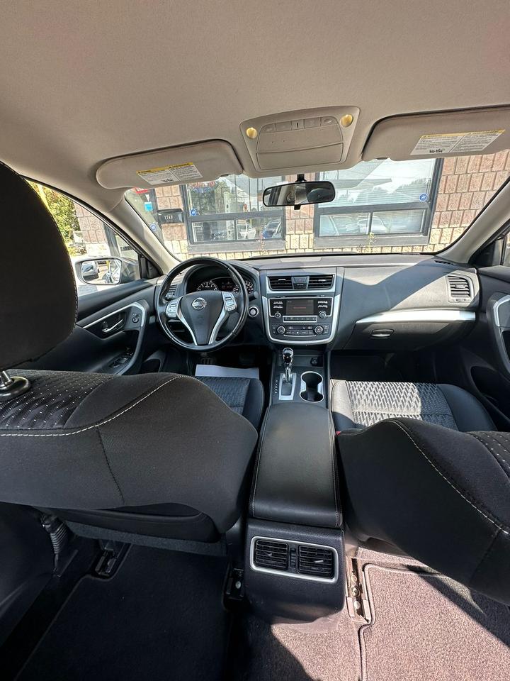 2016 Nissan Altima  Photo