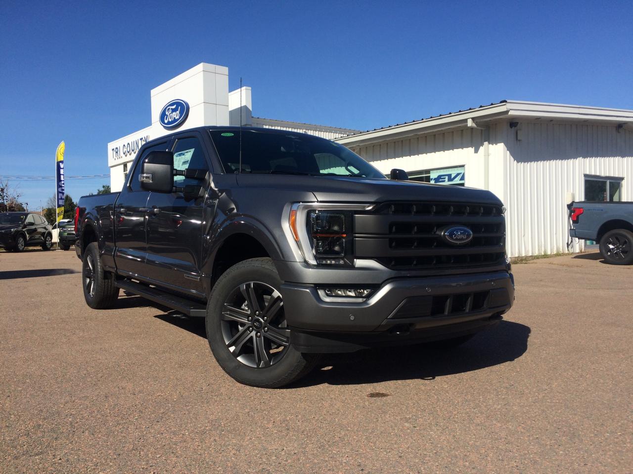 2023 Ford F-150 Lariat Photo0