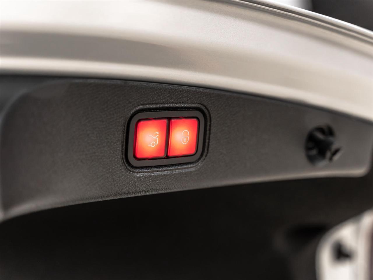 2019 Mercedes-Benz E53 *** 2 SETS OF WINTERS ***AMG E 53|NIGHT PKG|INTELLIGENT DRIVE|TECH PKG|MASSAGE|PREMIUM PKG Photo