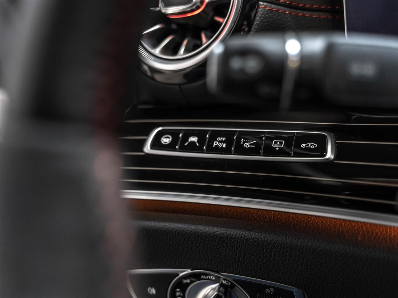 2019 Mercedes-Benz E53 *** 2 SETS OF WINTERS ***AMG E 53|NIGHT PKG|INTELLIGENT DRIVE|TECH PKG|MASSAGE|PREMIUM PKG Photo