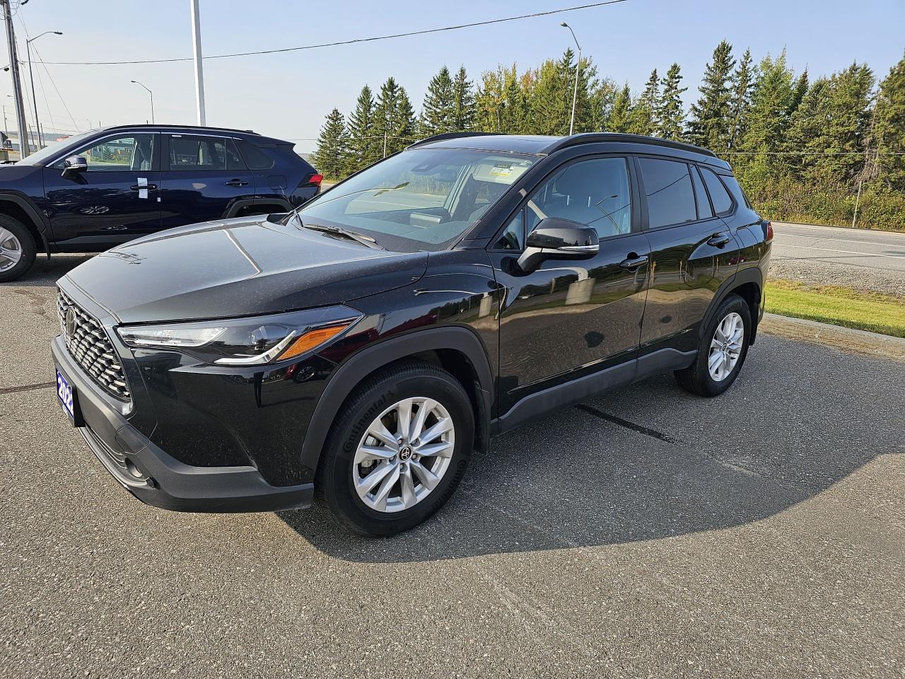 Used 2022 Toyota Corolla Cross LE AWD Premium for sale in North Temiskaming Shores, ON