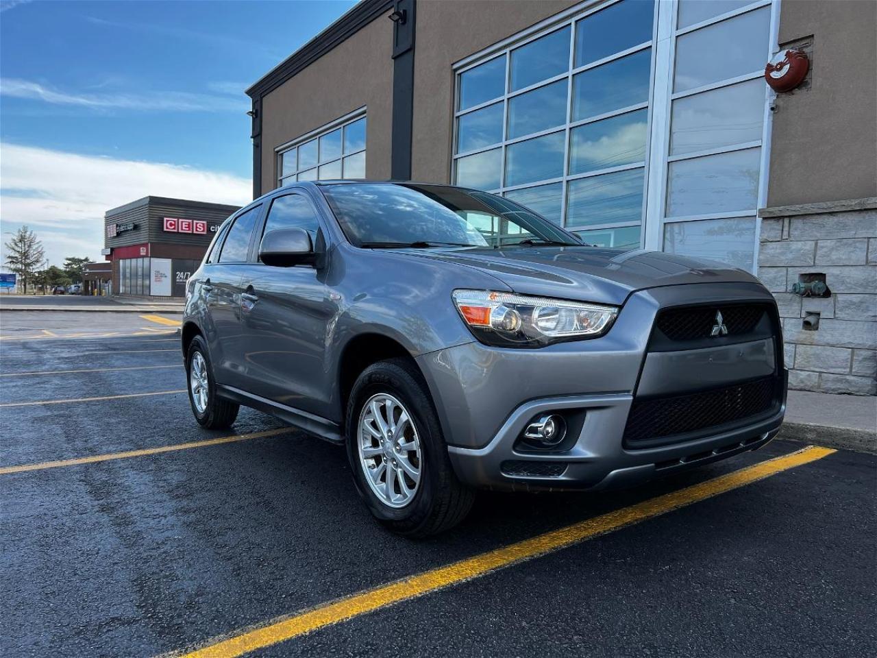 Used 2012 Mitsubishi RVR SE for sale in Mississauga, ON