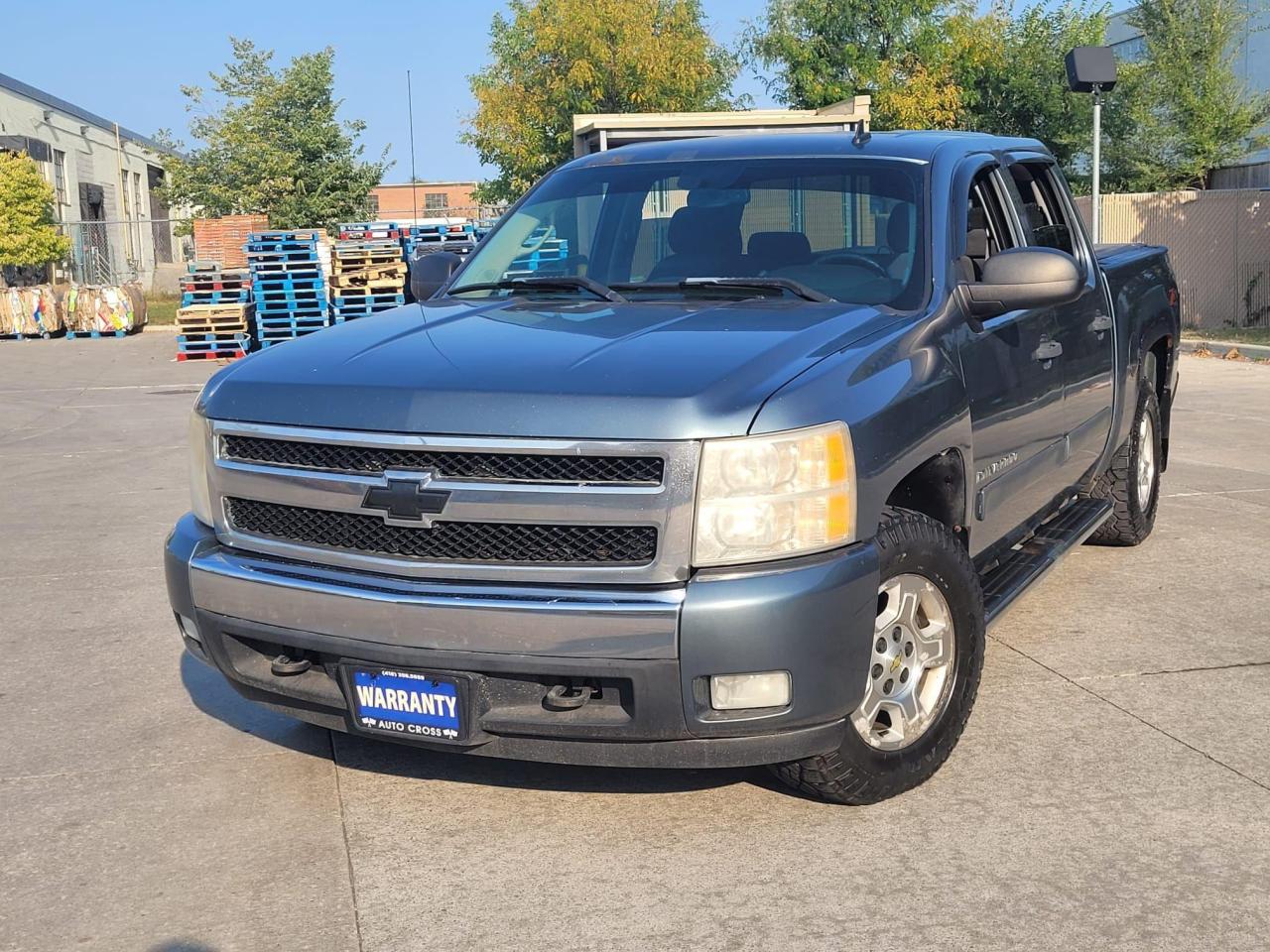 2007 Chevrolet Silverado 1500 Z71, 4x4, 4 door, Crow Cab, 6 Passenger,