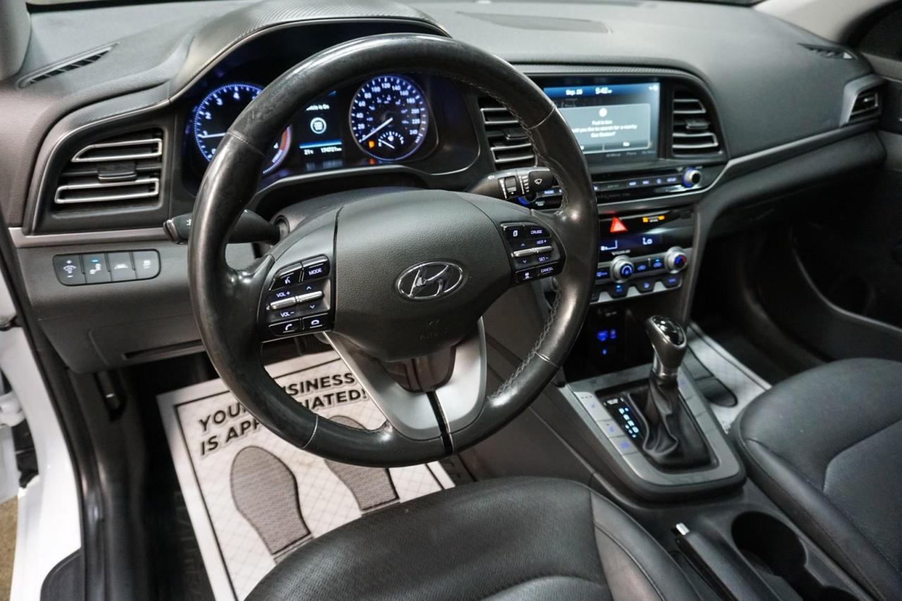 2020 Hyundai Elantra ULTIMATE 1.8L *1 OWNER* NAVI CAMERA BLUETOOTH ALL HEATED SEATS BLIND ALLOYS - Photo #9