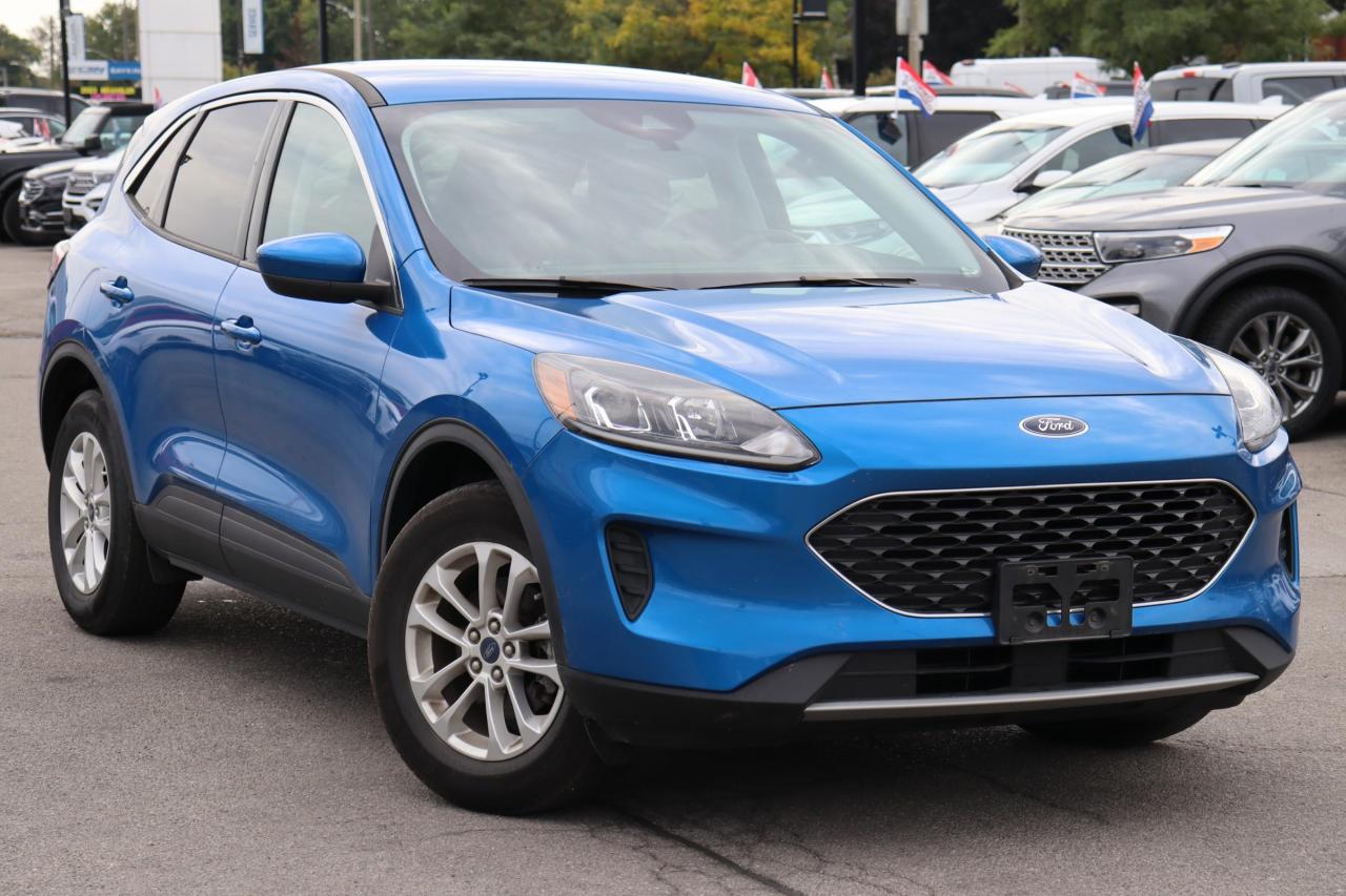 Used 2021 Ford Escape SE Velocity Blue - AWD for sale in Hamilton, ON
