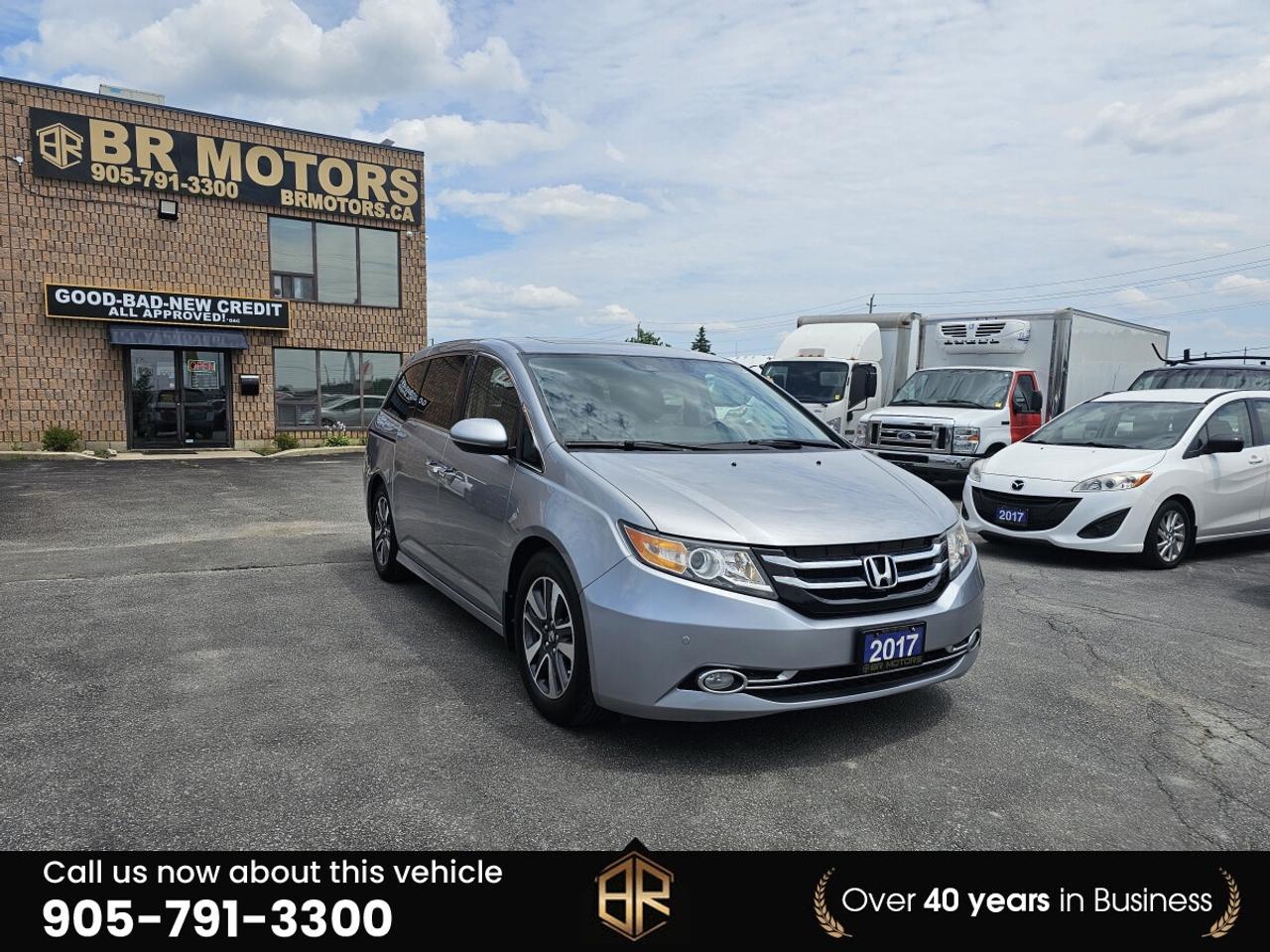 2017 Honda Odyssey No Accidents Reported | Touring | Sun Roof  | Heat Photo
