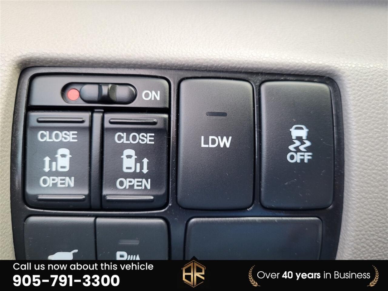 2017 Honda Odyssey No Accidents Reported | Touring | Sun Roof  | Heat Photo