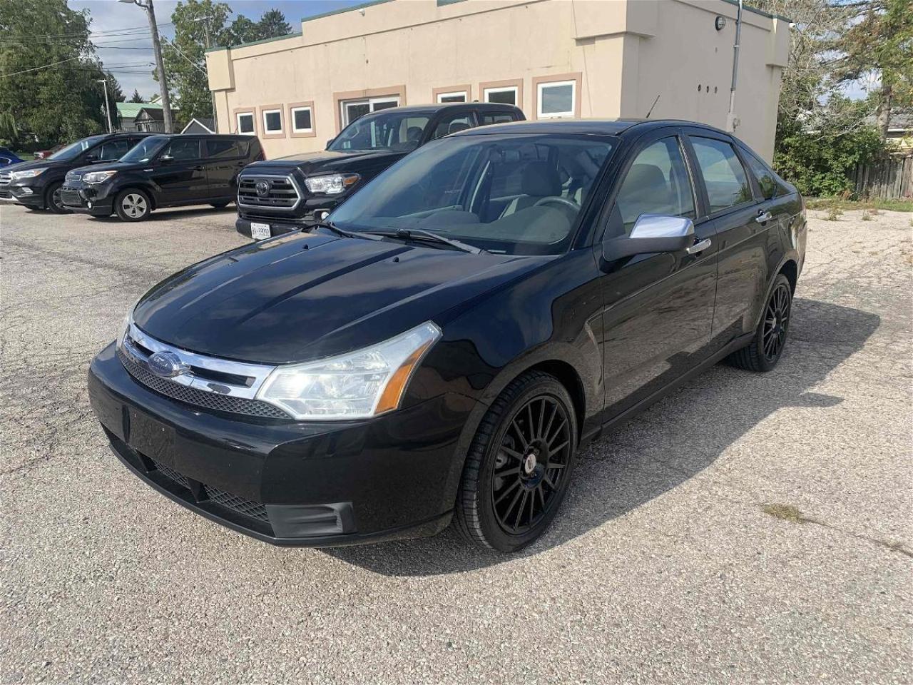 Used 2008 Ford Focus SE for sale in Hamilton, ON