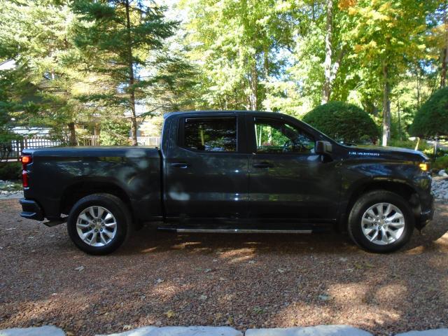 2021 Chevrolet Silverado 1500 2WD Crew Cab 147" Custom  only 13,280 kms