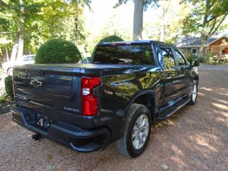 2021 Chevrolet Silverado 1500 2WD Crew Cab 147" Custom  only 13,280 kms - Photo #4