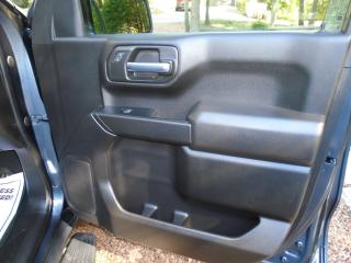 2021 Chevrolet Silverado 1500 2WD Crew Cab 147" Custom  only 13,280 kms - Photo #38