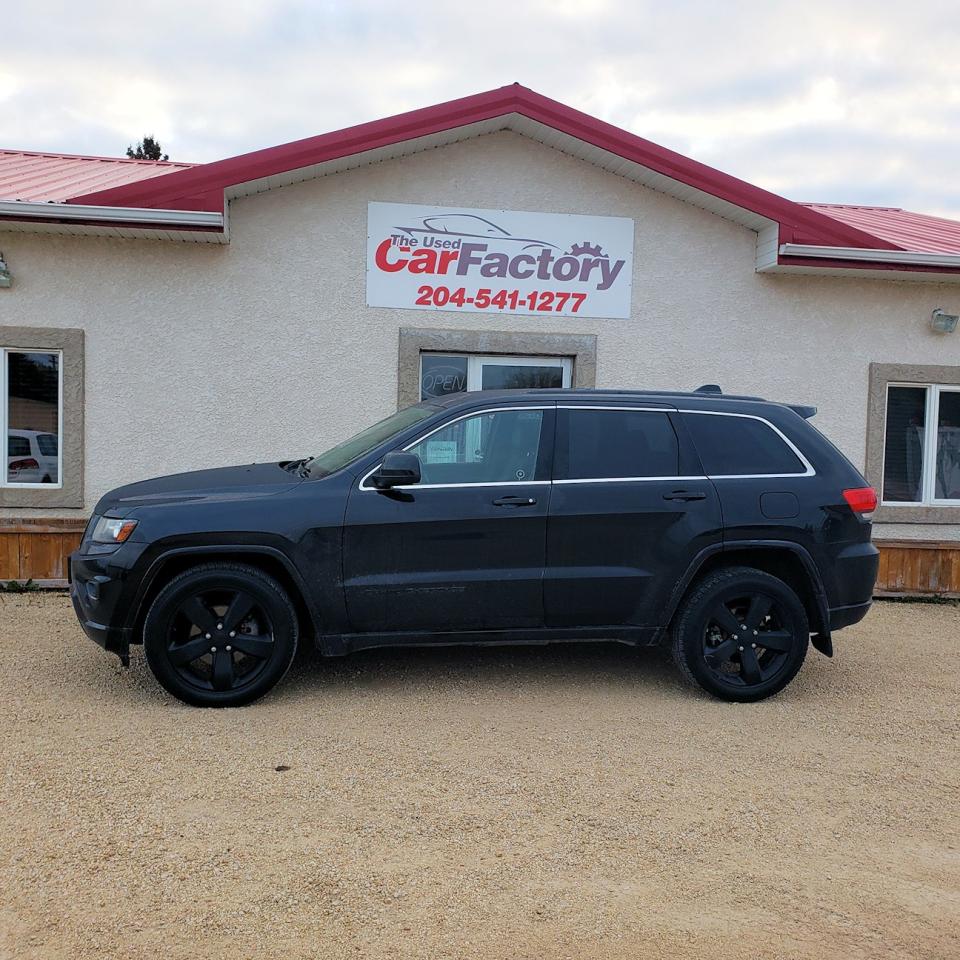 2014 Jeep Grand Cherokee 4WD Accident Free Loaded Sunroof - Photo #2