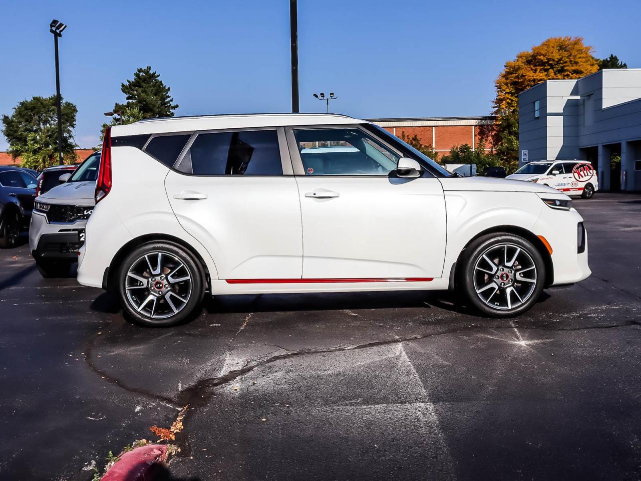 2020 Kia Soul GT-Line Limited Photo2