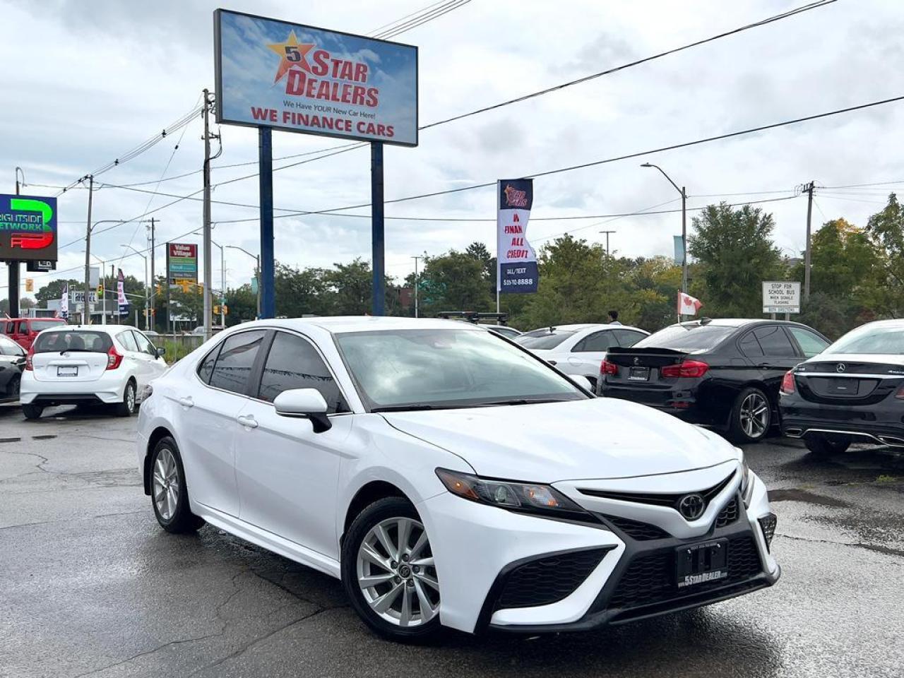 Used 2021 Toyota Camry MINT MINT LEATHER LOADED! WE FINANCE ALL CREDIT! for sale in London, ON