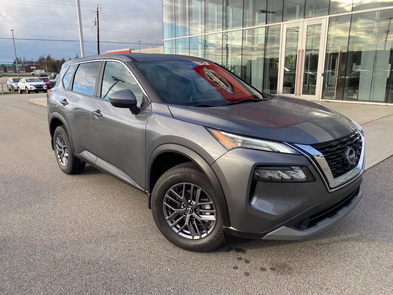 2023 Nissan Rogue S Photo1