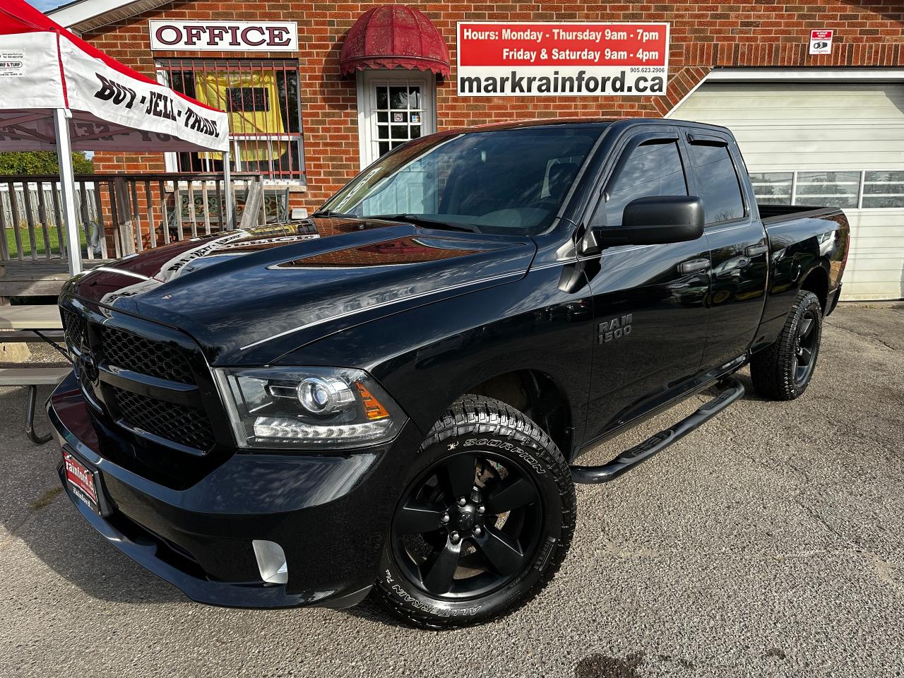 Used 2014 RAM 1500 ST 4X4 QuadCab Cloth Bluetooth XM A/C 6 Passenger for sale in Bowmanville, ON