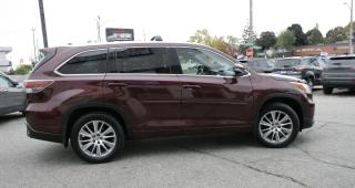 2015 Toyota Highlander AWD 4DR XLE/HIGHLY SOUGHT AFTER IN THIS CONDITION! - Photo #8