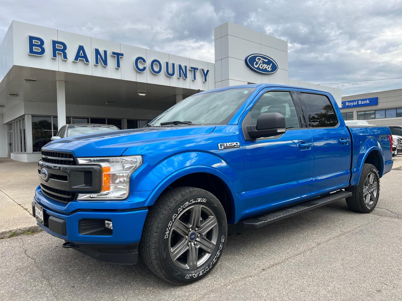 Used 2020 Ford F-150 XLT 4WD SUPERCREW 5.5' BOX for sale in Brantford, ON