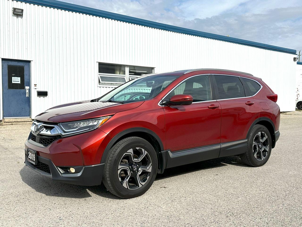 Used 2019 Honda CR-V Touring Navigation Camera HondaSense Pano Roof for sale in Kitchener, ON