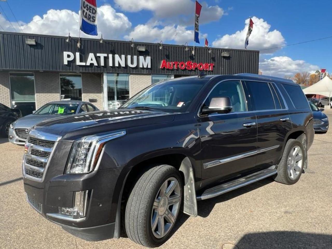 Used 2017 Cadillac Escalade Luxury 7 PASSENGER, AWD, Driver Memory Seat, Leather Seat, Heated and Cooled Seats, Navigation, 360 Backup Camera for sale in Saskatoon, SK
