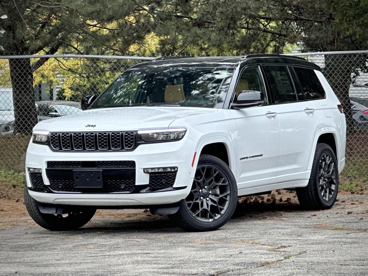 New 2024 Jeep Grand Cherokee L SUMMIT RESERVE 4X4 | PANO SUNROOF | APPLE CARPLAY for sale in Waterloo, ON