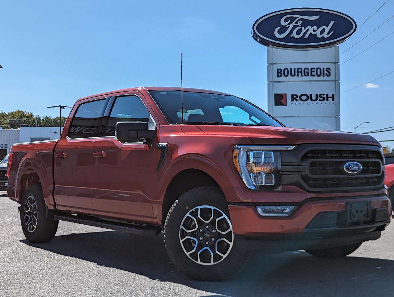 New 2023 Ford F-150 XLT *302A 2.7L ECOBOOST, SUPERCREW 5.5' BOX* for sale in Midland, ON