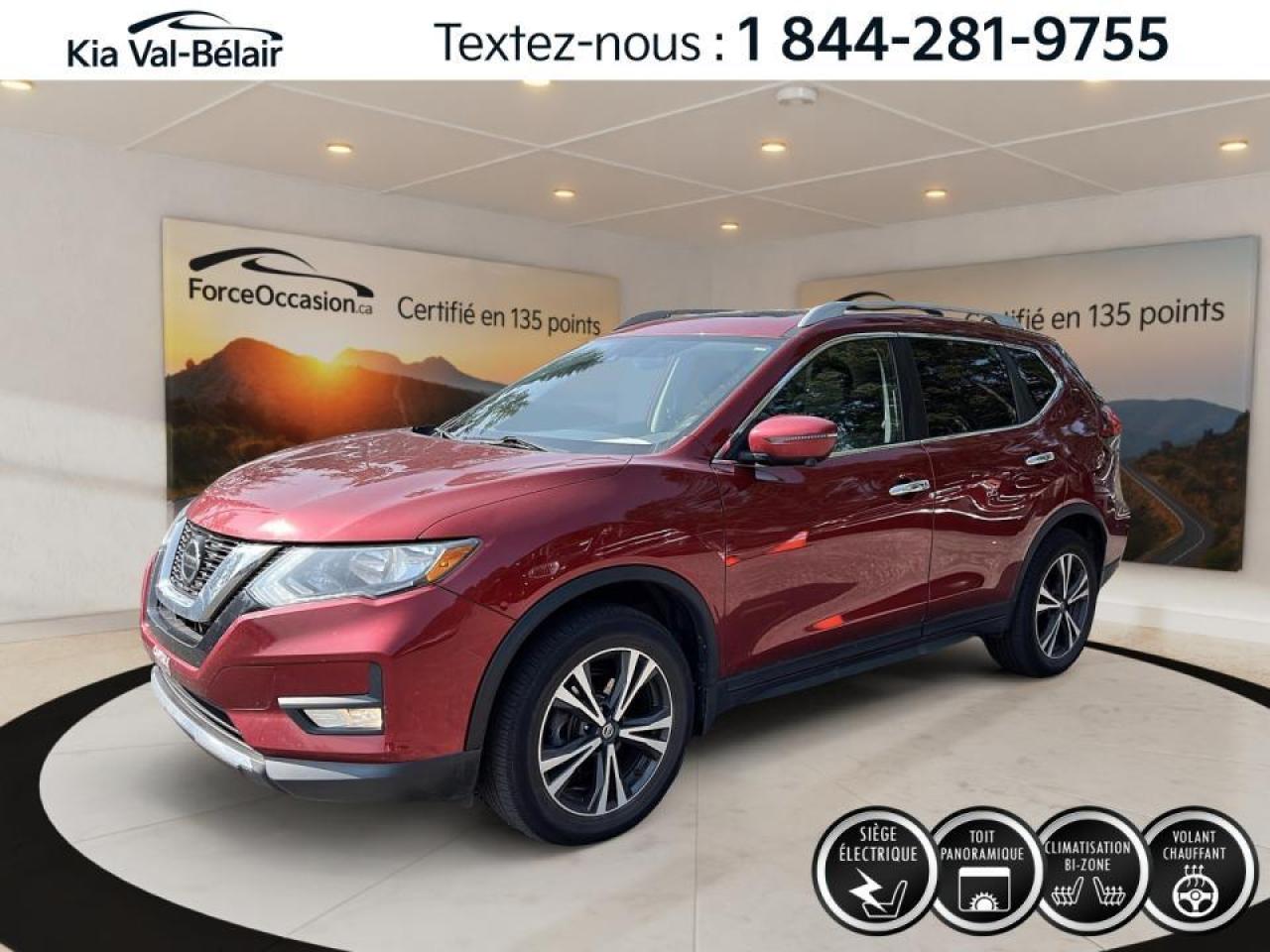 Used 2019 Nissan Rogue SV AWD*TOIT*SIÈGES/VOLANT CHAUFFANTS* for sale in Québec, QC