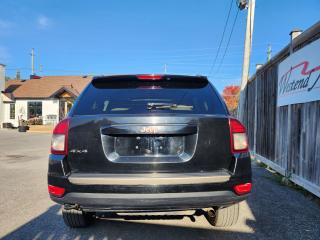 2017 Jeep Compass 75TH ANNIVERSARY - Photo #4