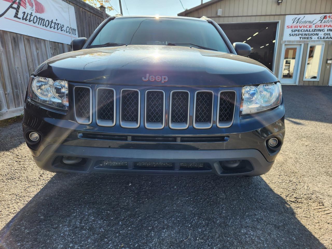 2017 Jeep Compass 75TH ANNIVERSARY - Photo #6