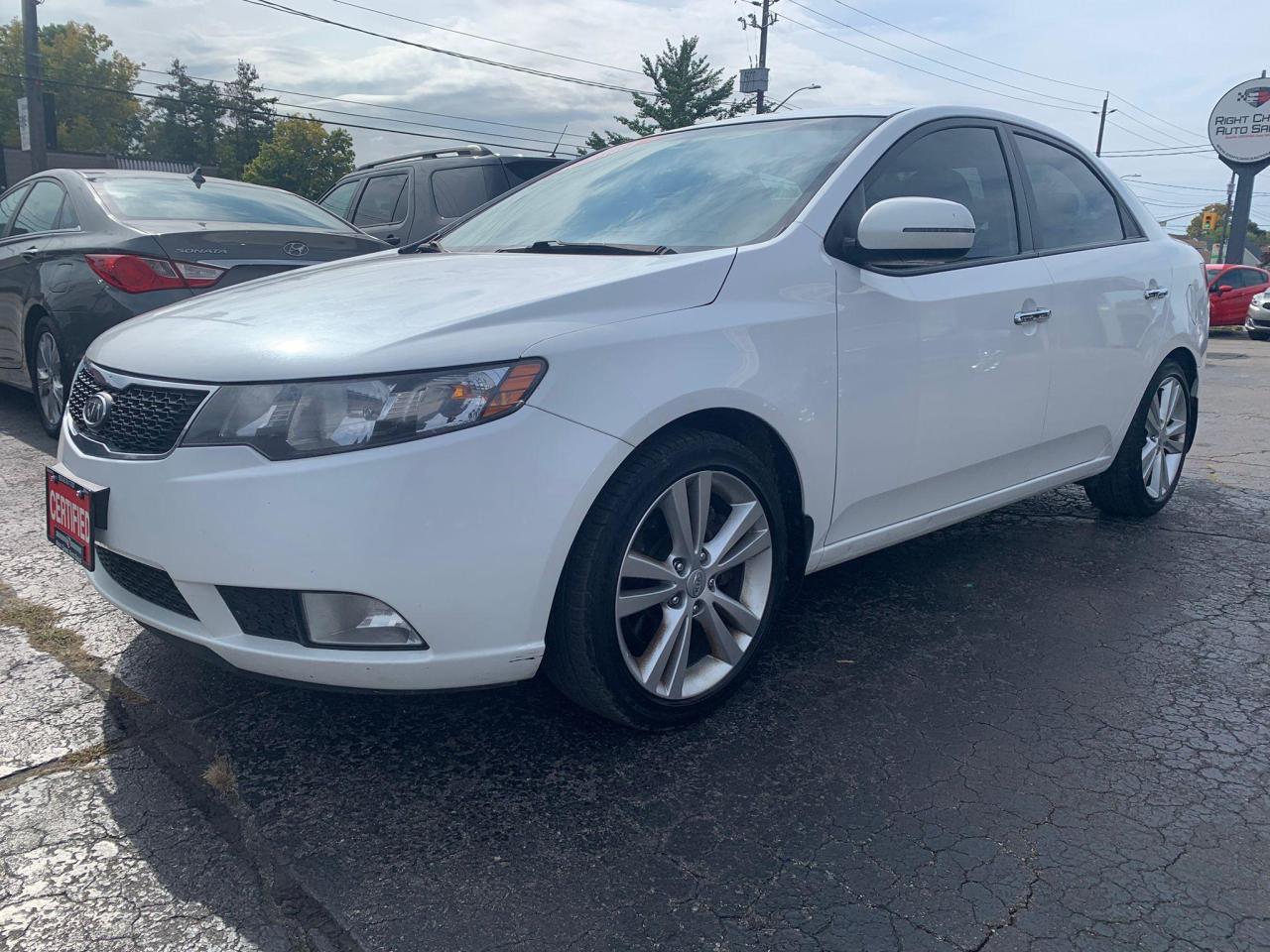 Used 2011 Kia Forte 4dr Sdn Auto SX Luxury for sale in Brantford, ON