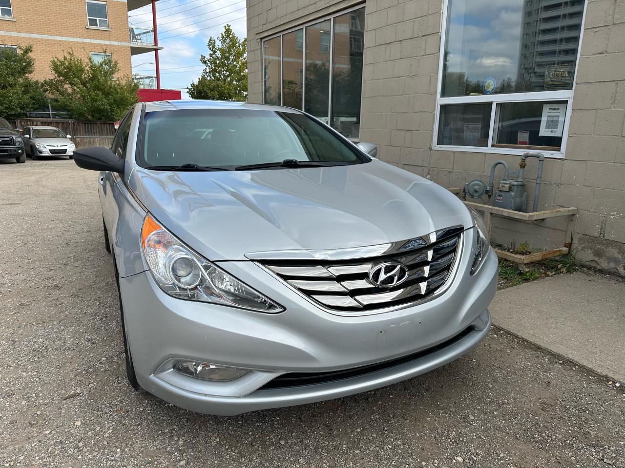 Used 2013 Hyundai Sonata GLS for sale in Waterloo, ON