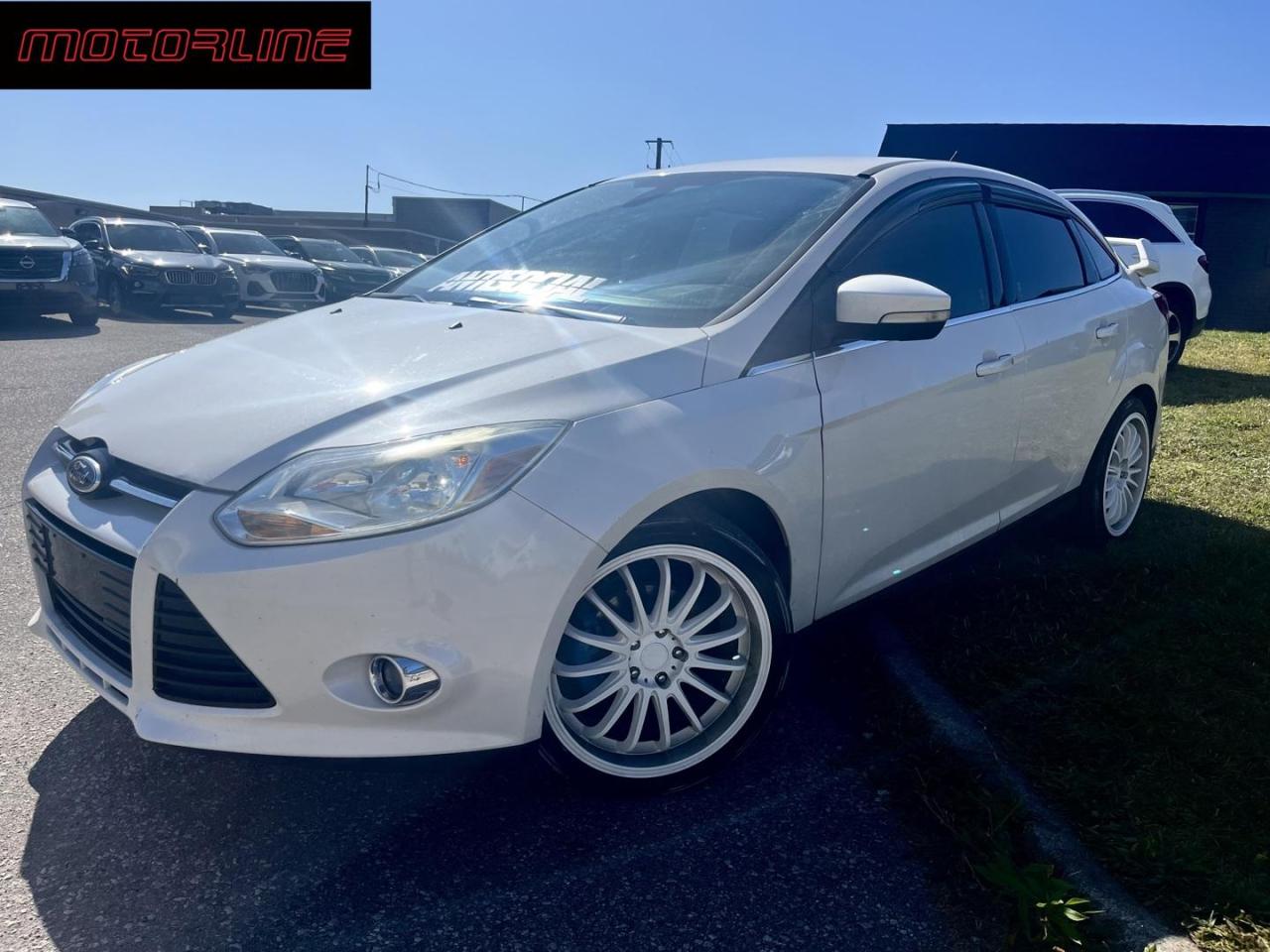 Used 2012 Ford Focus SEL Sedan for sale in Burlington, ON