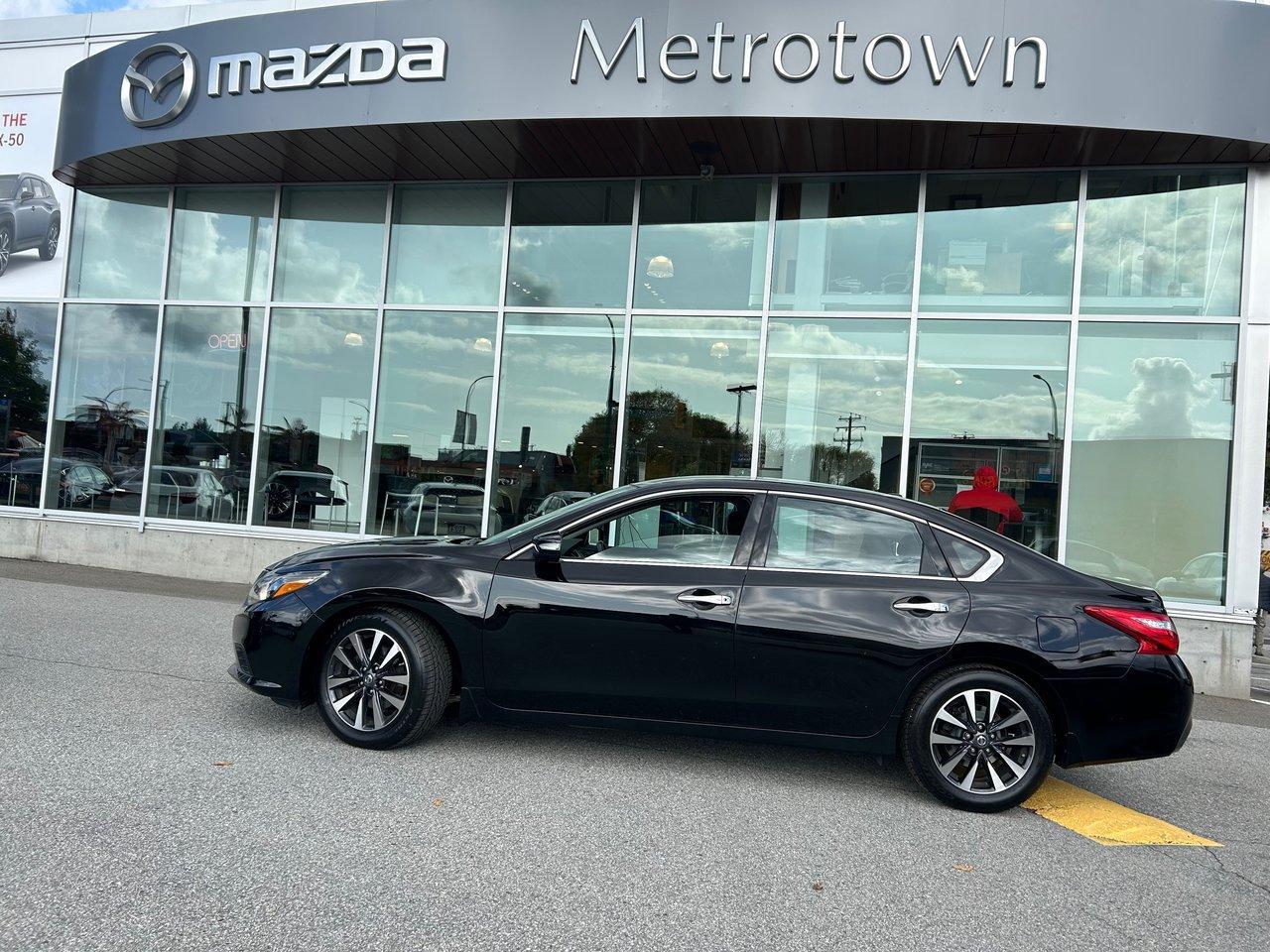 Used 2016 Nissan Altima Sedan 2.5 SL CVT for sale in Burnaby, BC