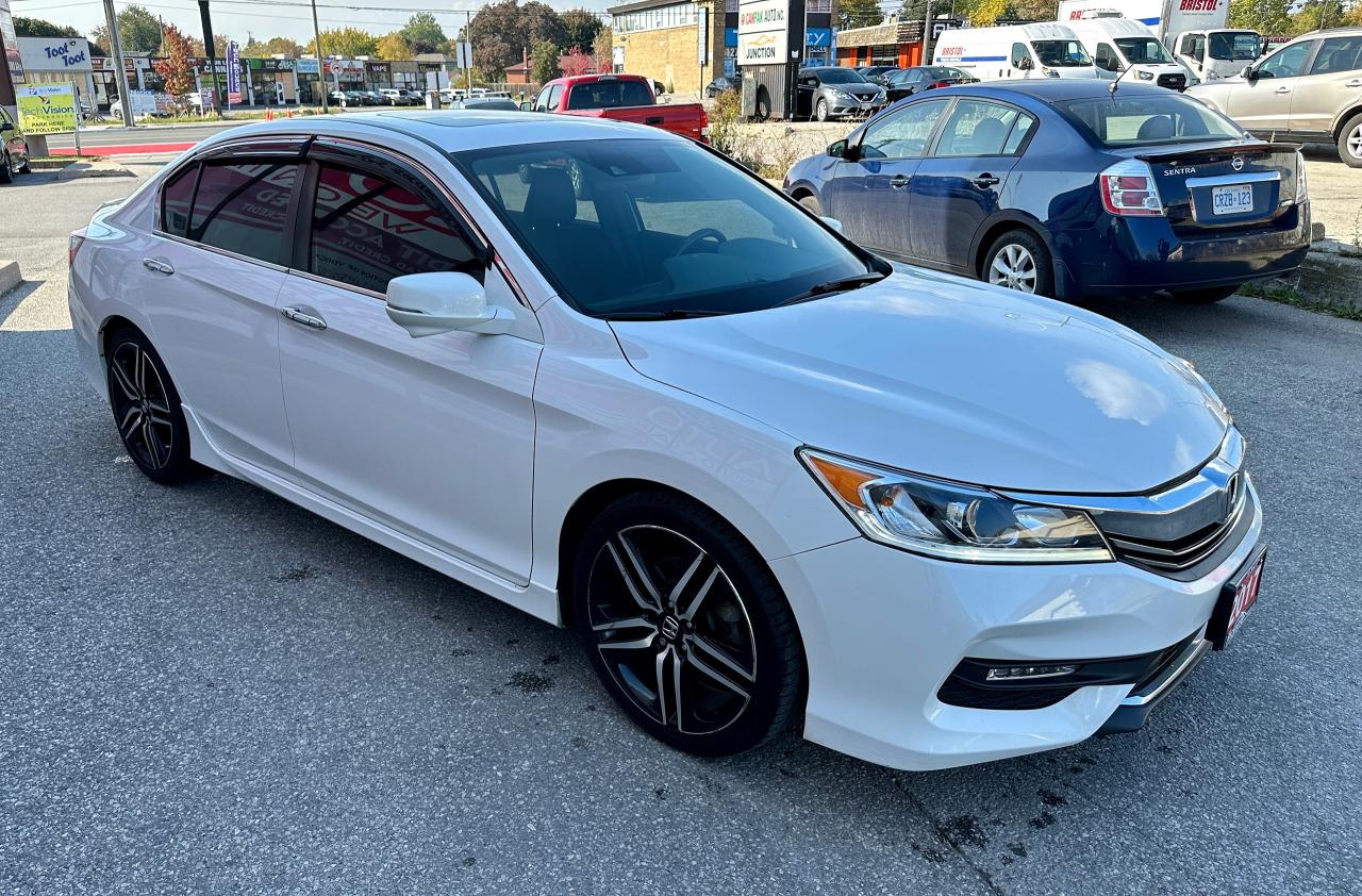 2017 Honda Accord Sport w/Honda Sensing ALL CREDIT ACCEPTED Photo3