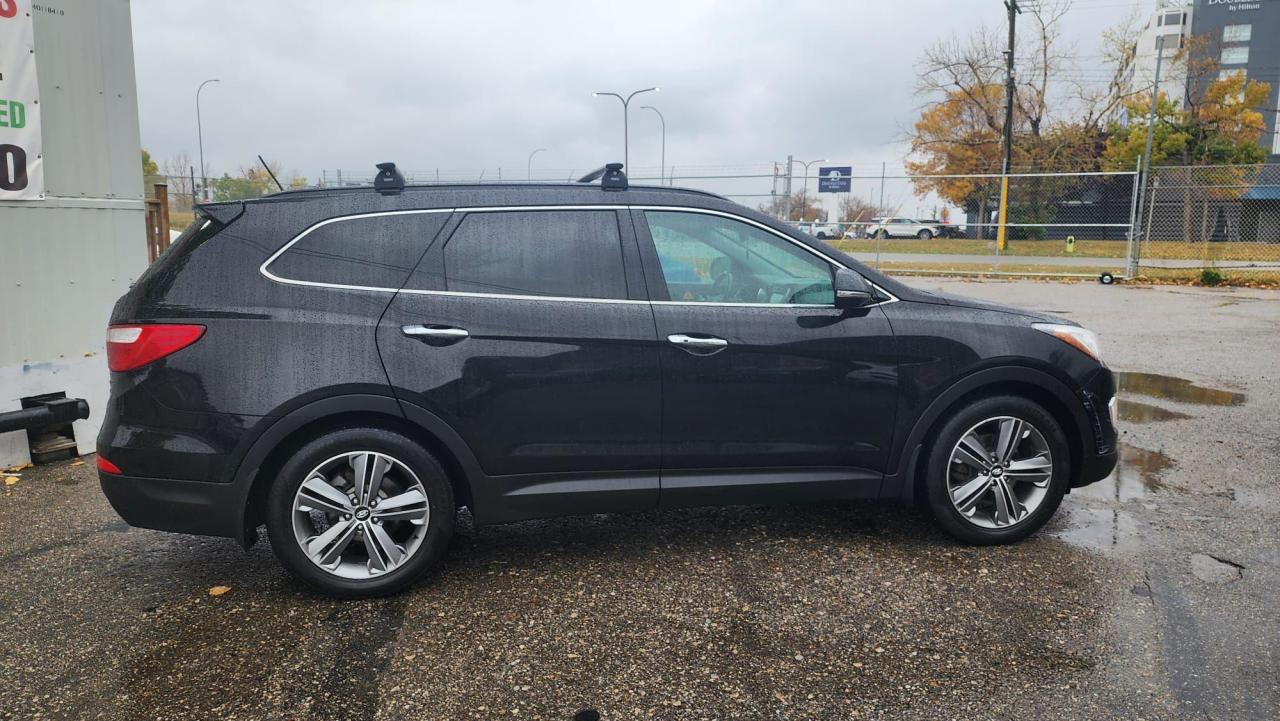 2015 Hyundai Santa Fe XL LIMITED-1 OWNER, PANO ROOF, AC SEATS, NAVI - Photo #5