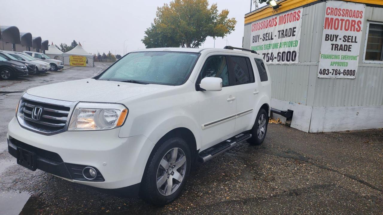 2014 Honda Pilot TOURING-NO ACCIDENTS, 8 PASSENGER- LEATHER-NAVI