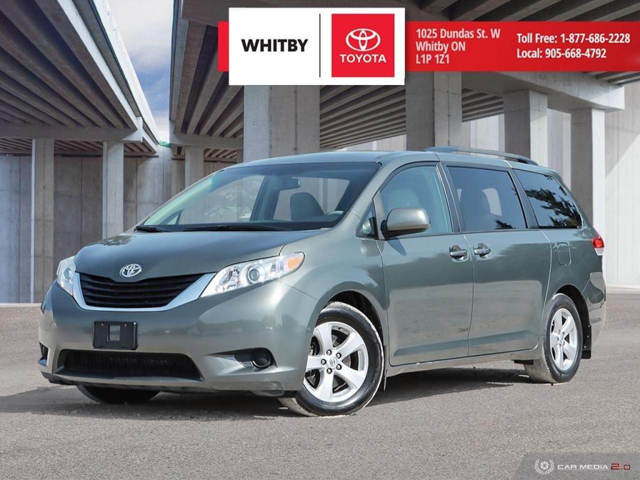 Used 2013 Toyota Sienna LE for sale in Whitby, ON