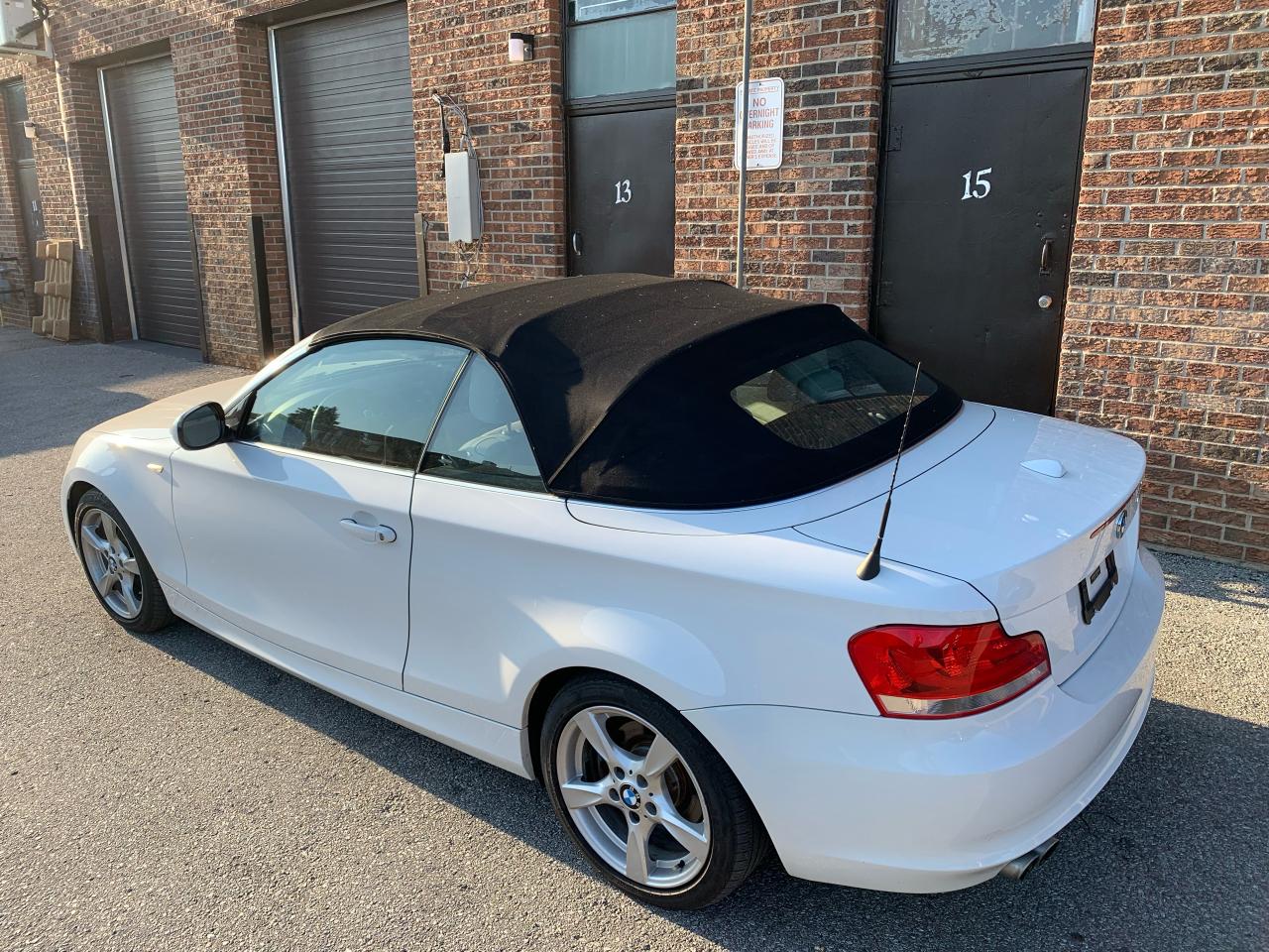 2012 BMW 1 Series 2dr Cabriolet 128i-CONVERTIBLE - Photo #7