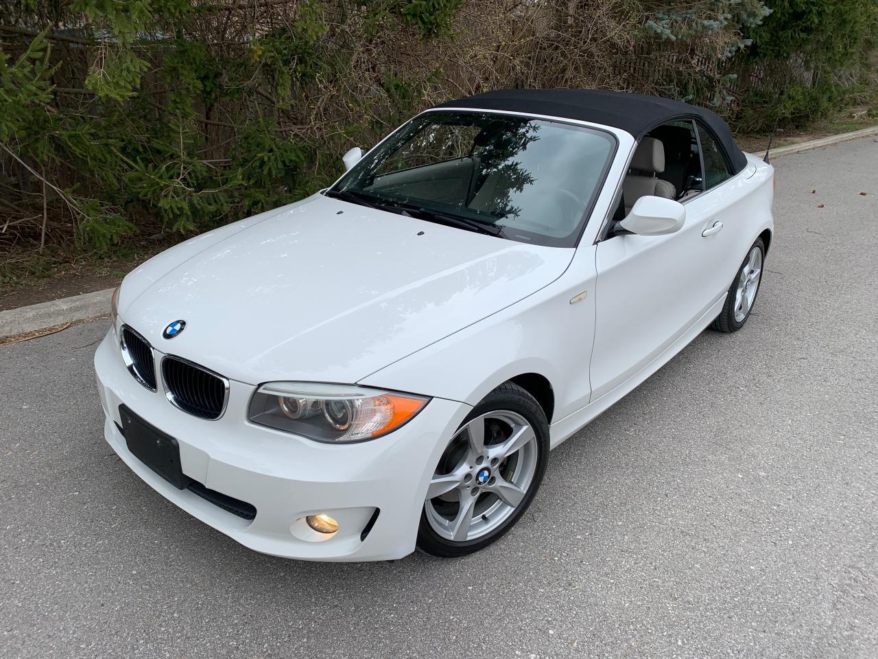 2012 BMW 1 Series 2dr Cabriolet 128i-CONVERTIBLE -1  LOCAL OWNER!! - Photo #14