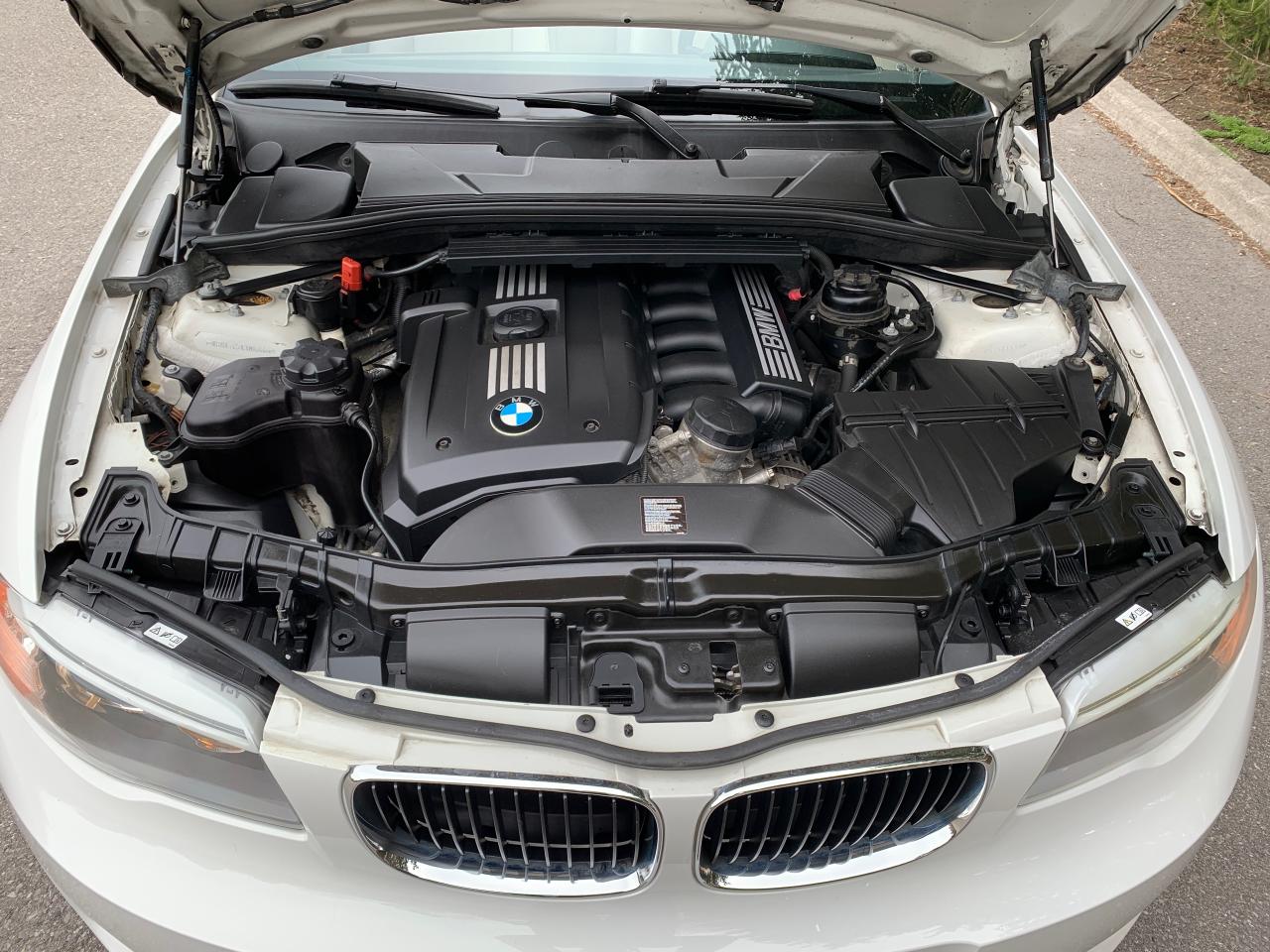 2012 BMW 1 Series 2dr Cabriolet 128i-CONVERTIBLE -1  LOCAL OWNER!! - Photo #26