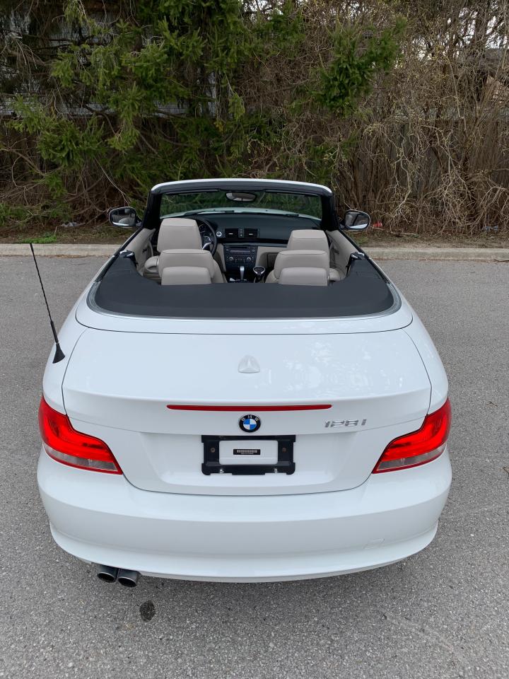 2012 BMW 1 Series 2dr Cabriolet 128i-CONVERTIBLE -1  LOCAL OWNER!! - Photo #24