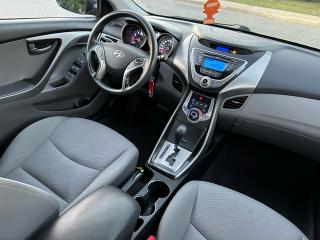 2013 Hyundai Elantra GL - Photo #10